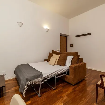 Appartamento A Stone's Throw From The Colosseum! Roma